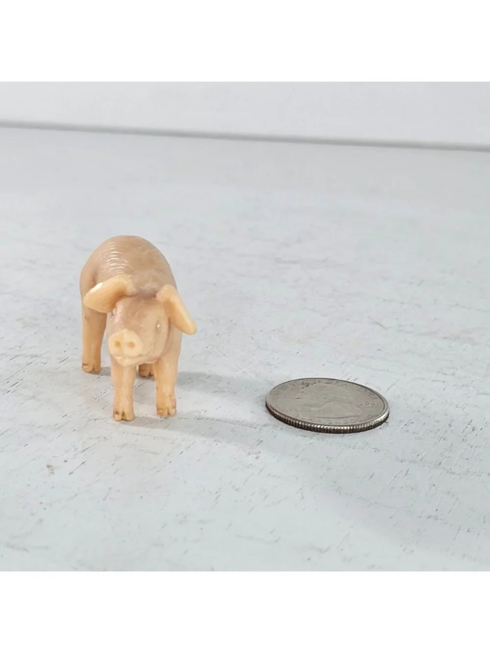 Schleich Piglet Standing Baby Pig #13118 Farm Animal Figure Toy 1996-2003